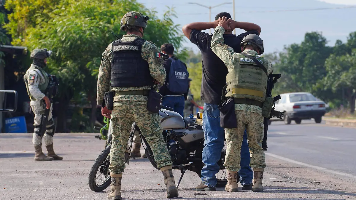 1058538_Buenavista Vigilancia Militar_impreso