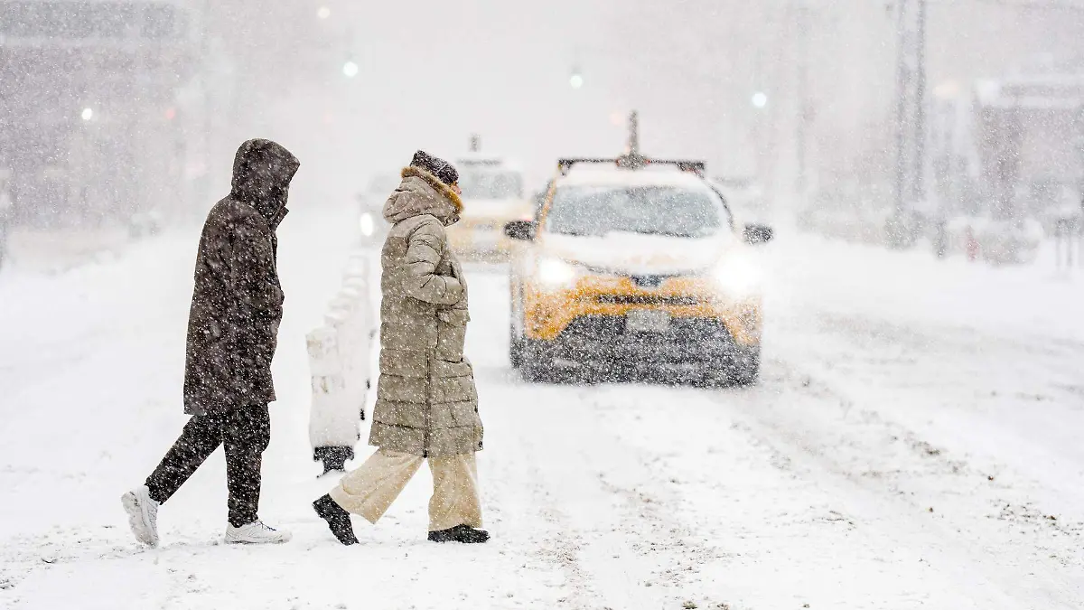 d545b6a4987e2feb419a069f0226e8e1de8a4fe5w