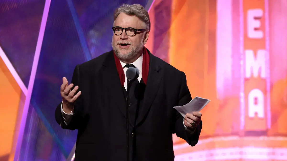 2026-01-11T020949Z_1161467573_RC2PYIAICF3Q_RTRMADP_3_AWARDS-AARP (2)