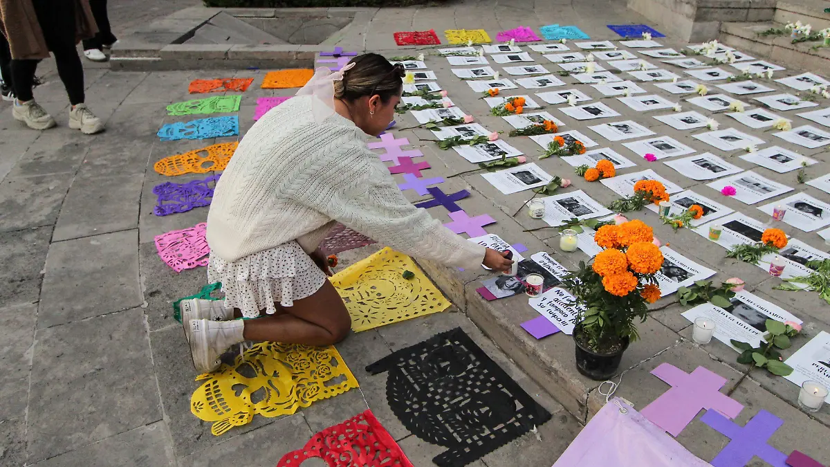 6177267-251108_ALTAR PARA VICTIMAS DE FEMINICIDIO_IS-03