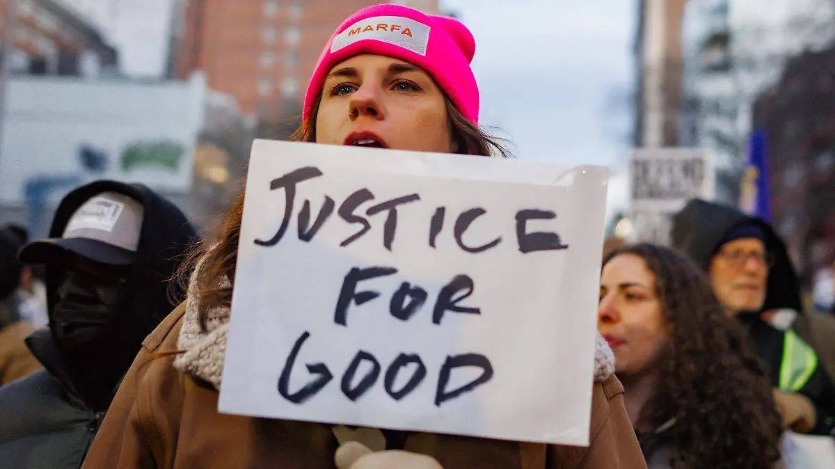 af41f480d739a0b0f4a13a878a2680c453e3dc90w