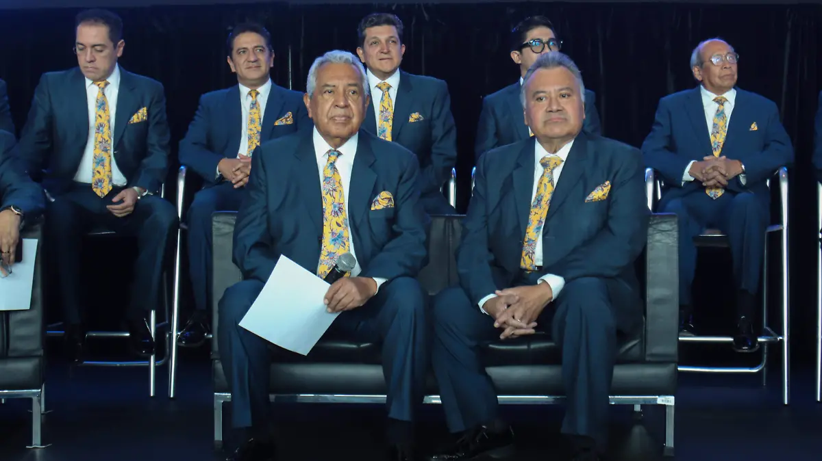 SONORA SANTANERA ANIVERSARIO ivonne rodriguez