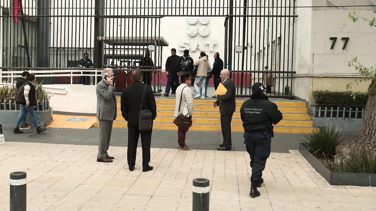 https://oem.com.mx/elsoldemexico/img/28241562/1770409688/BASE_LANDSCAPE/1200/image.jpg