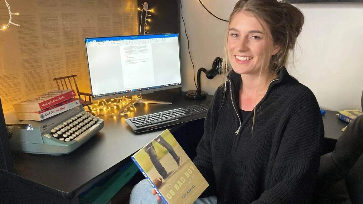 ESCRITORA TAY MARLEY cortesia Wattpad