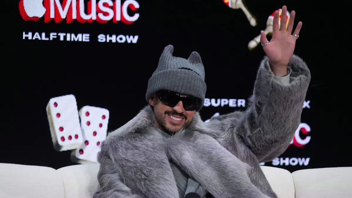 2026-02-05T223110Z_1707615051_MT1USATODAY28164098_RTRMADP_3_NFL-SUPER-BOWL-LX-HALFTIME-SHOW-PRESS-CONFERENCE