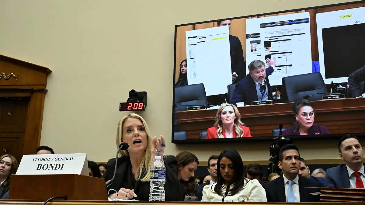 AFP__20260211__973G92C__v2__HighRes__UsPoliticsCongressBondi