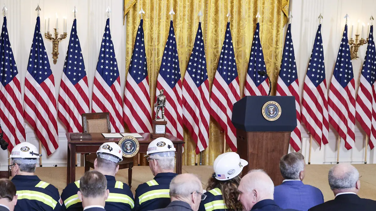 e02dd2fd03c40aac9ffe47da79dd63a37c9f703f