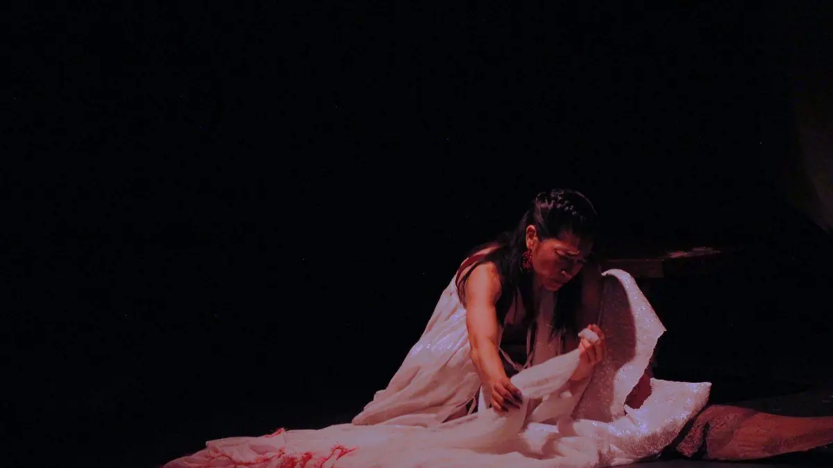 Obra de teatro El huipil oculta en el Centro Cultural del Bosque