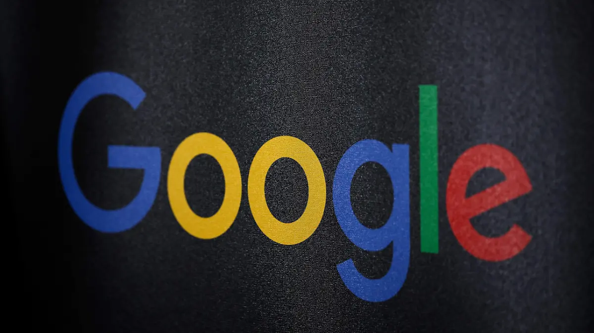 2026-01-22T114234Z_2118546477_RC286JA68QNV_RTRMADP_3_KERING-STRATEGY