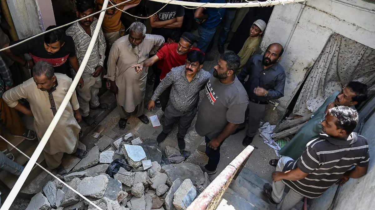 AFP__20260219__987G8CR__v1__HighRes__PakistanAccidentCollapse