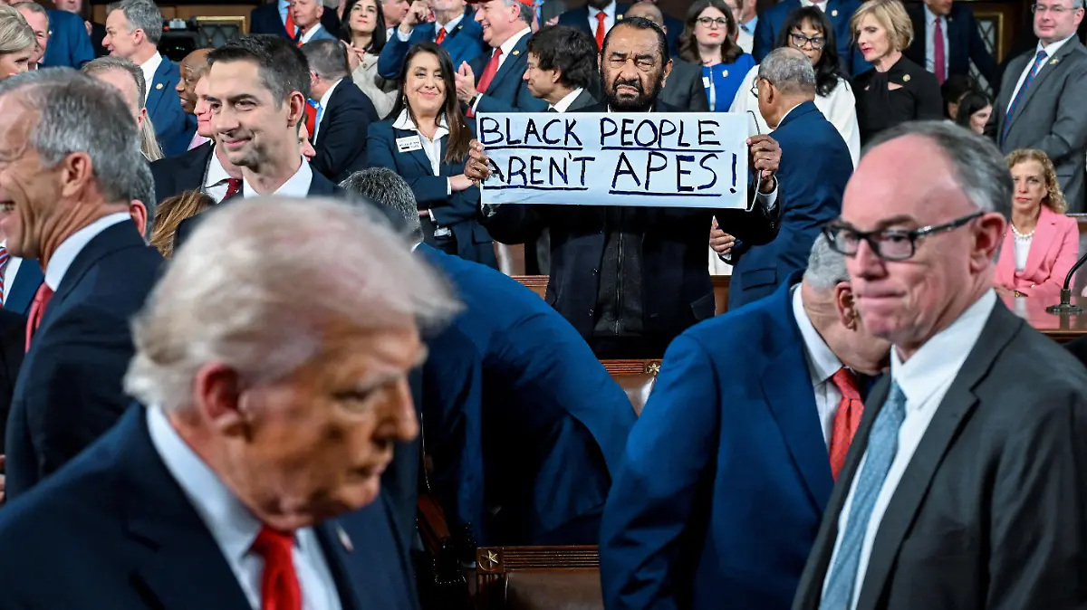 2026-02-25T145055Z_541247321_RC2QSJARN95X_RTRMADP_3_USA-TRUMP-CONGRESS