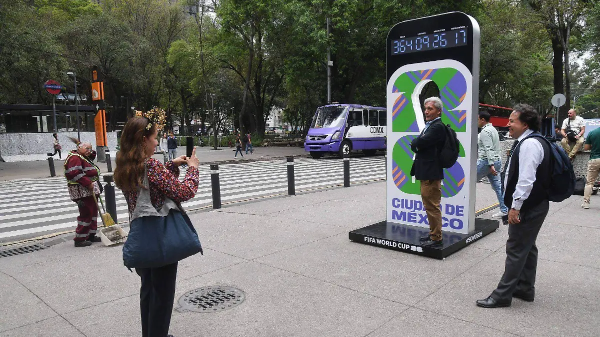 1036105_Reloj Mundialista Auditorio_web