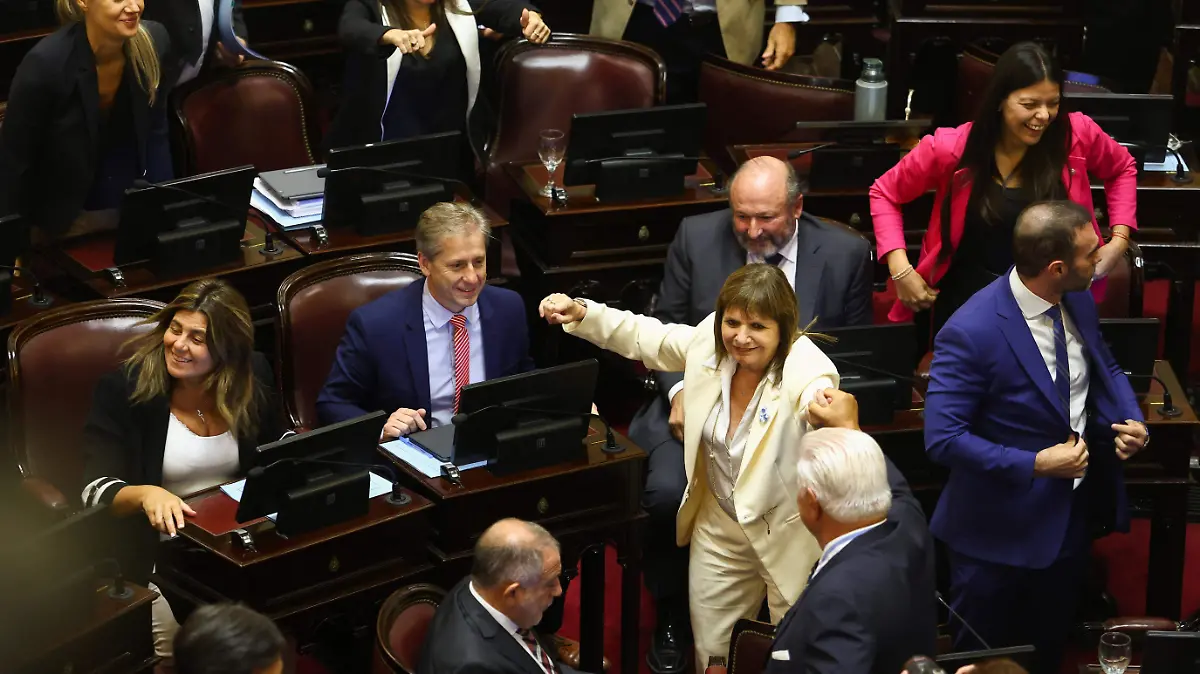 2026-02-28T015523Z_889779598_RC2PUJAJ1D2R_RTRMADP_3_ARGENTINA-POLITICS-LABOR-REFORM