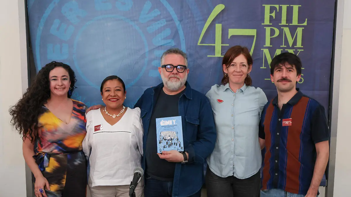 LIBRO EL CINE Y CONVERSACIONES CON CINEASTAS LATINOAMERICANOS-02