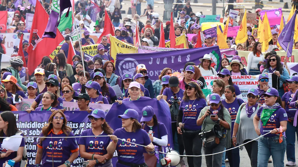 6187780-SVT25NOV2025-069