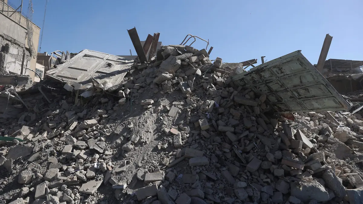 2026-03-03T105833Z_1744722059_RC2YWJAK4T61_RTRMADP_3_IRAN-CRISIS