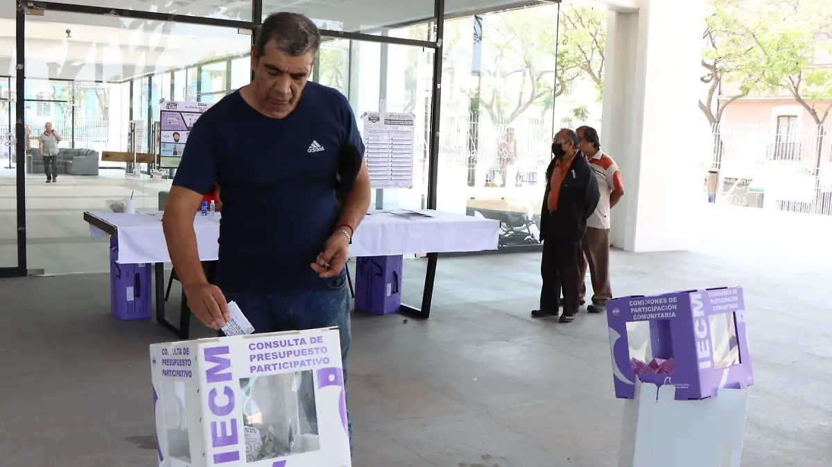 Consulta de Presupuesto Participativo.  Casilla CENTRO SOCIAL Y DEPORTIVO 'GUELATAO'. FOTO LAURA LOVERA (5)
