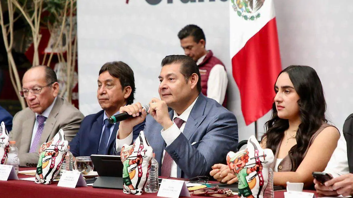 Gobierno de Puebla coordina traslado mexicanos varados en Jerusalén