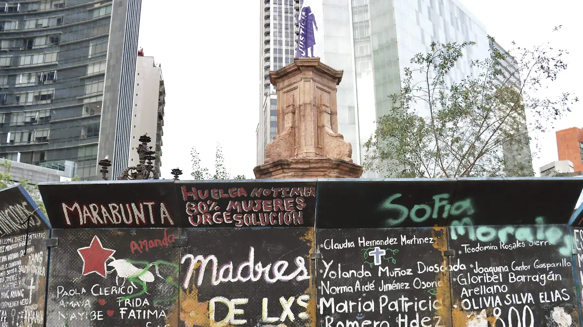 6194710-Glorieta de las mujeres que luchan-06