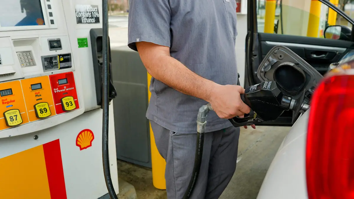 2026-03-05T194859Z_95278154_RC2IYJA7FXCW_RTRMADP_3_IRAN-CRISIS-ENERGY