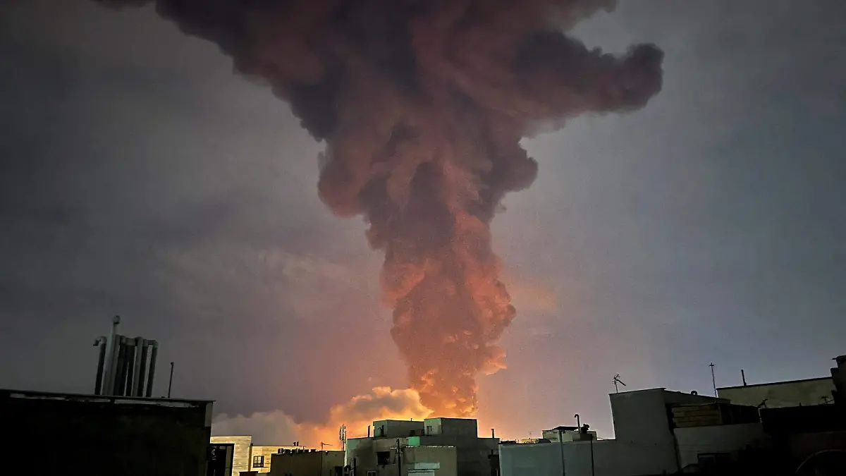 2026-03-07T193308Z_641987198_RC2UZJAKHHS3_RTRMADP_3_IRAN-CRISIS