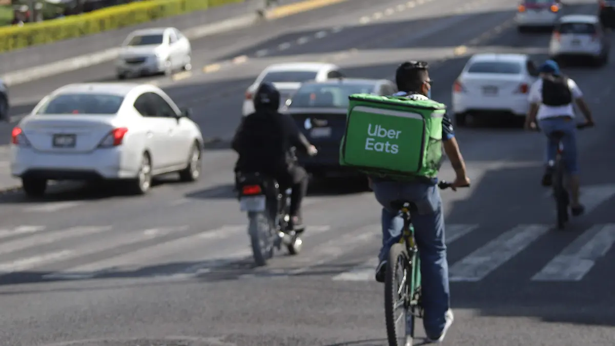 UBER_EATS_REPARTIDORES_alejandro aguilar