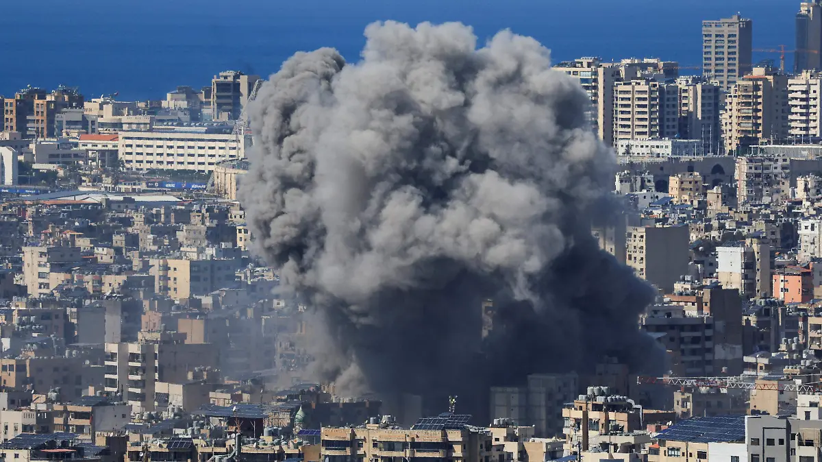 2026-03-09T104555Z_1289193471_RC2Y0KAQUAYL_RTRMADP_3_IRAN-CRISIS-LEBANON