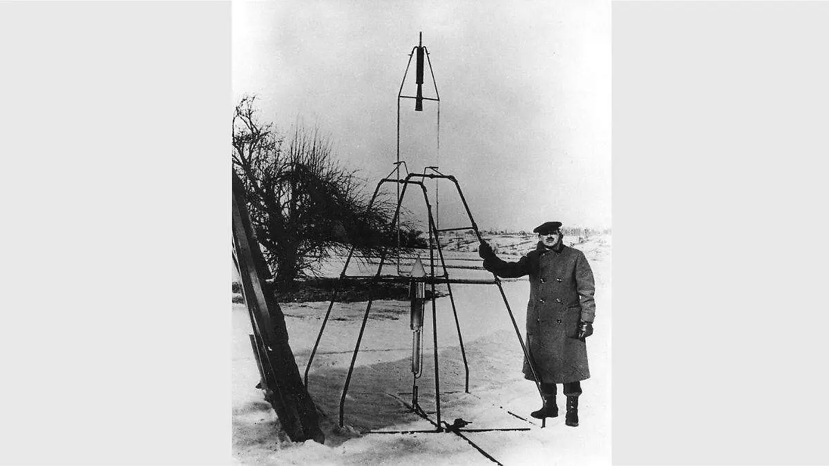 100 años de vuelo en cohete