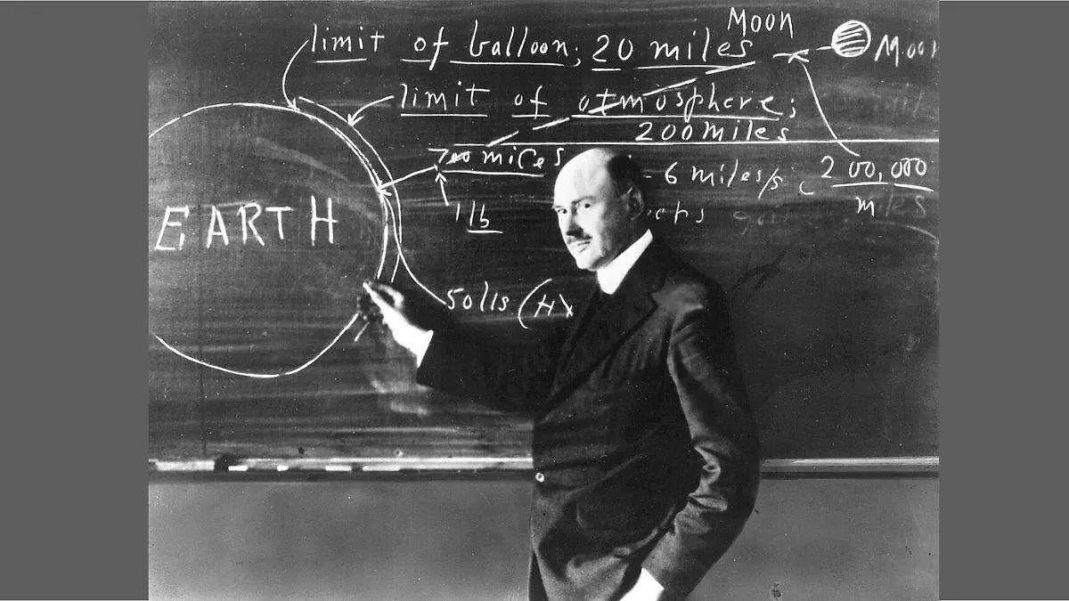 100 años de vuelo en cohete