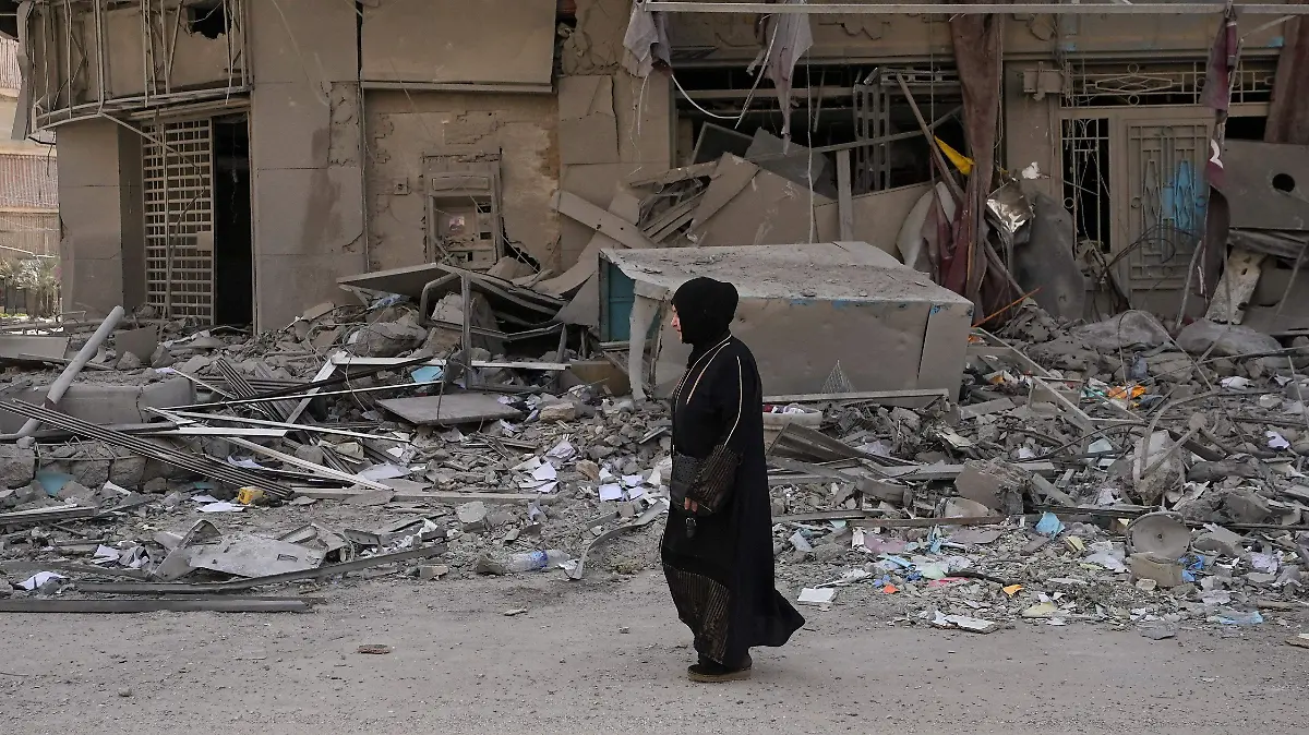 2026-03-12T120134Z_1550371114_RC2Y2KAG61EJ_RTRMADP_3_IRAN-CRISIS-LEBANON