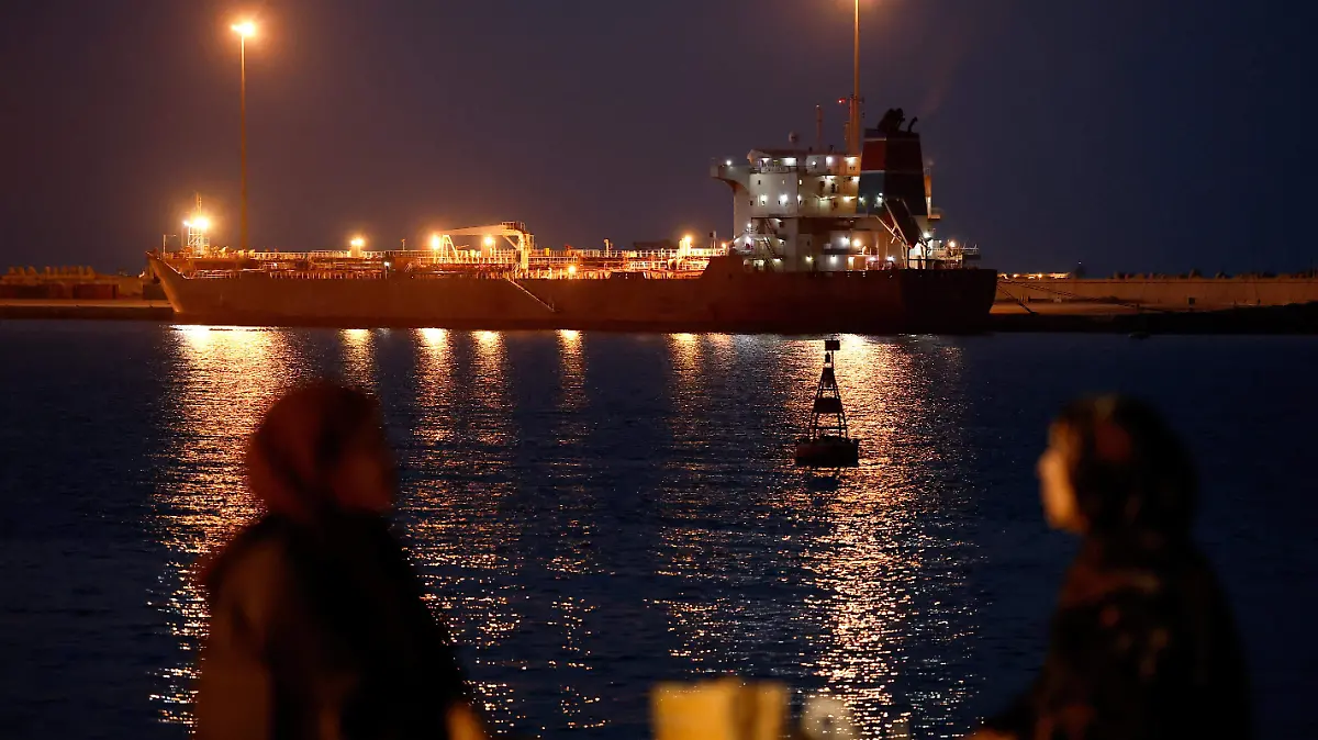 2026-03-12T153855Z_100589676_RC213KA99UTP_RTRMADP_3_IRAN-CRISIS-GULF-OMAN