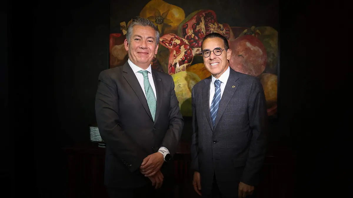 Tonatiuh Rodriguez y Alejandro Valenzuela Banco Azteca 