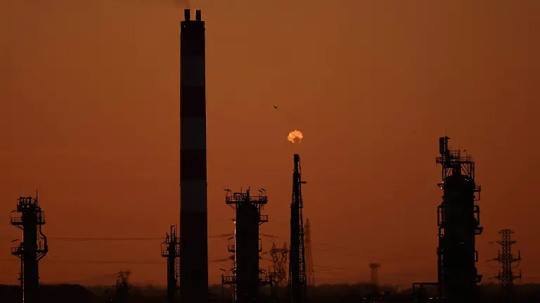 2026-03-12T211928Z_1145984978_RC253KAZ0LOJ_RTRMADP_3_IRAN-CRISIS