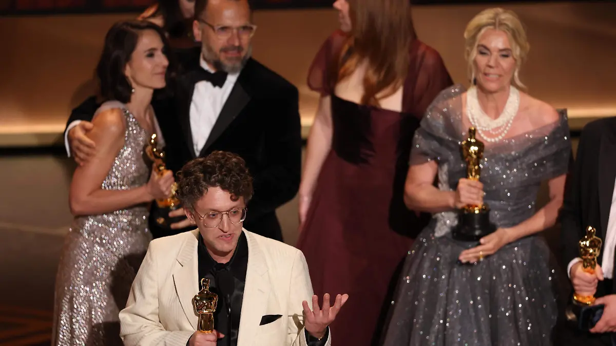 Mr. Nobody Against Putin