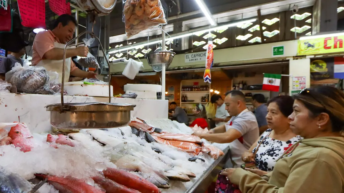 6116316-VENTA-DE-MARISCOS-SEMANA-SANTA-romina solis-06