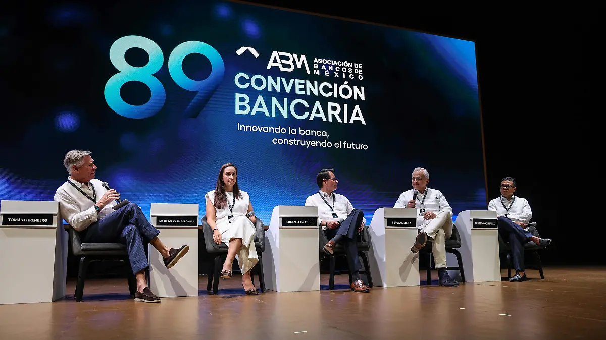 CFE se apoya en inversión mixta para ejecutar plan energético