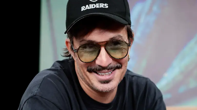 a1d7ee8d-772f-4fb2-8717-cca2c03981eb