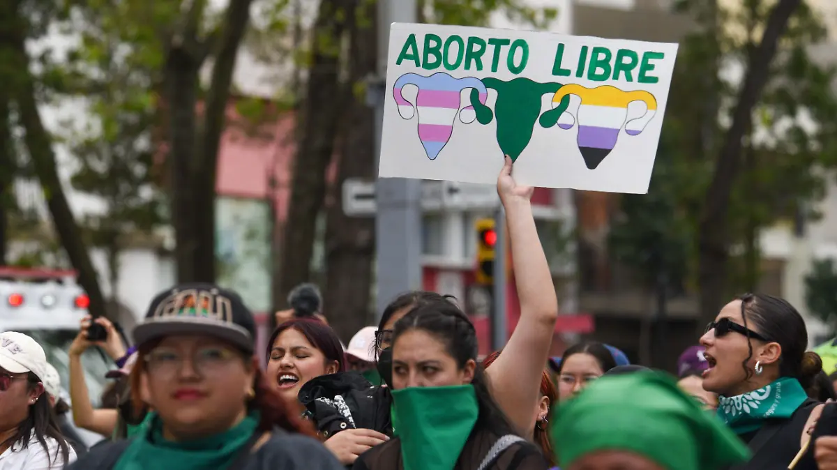 999055_Mujeres 28S en Toluca_impreso