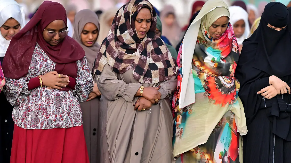 AFP__20260320__A4282G3__v3__HighRes__TopshotSudanReligionIslamRamadanEidAlFitr