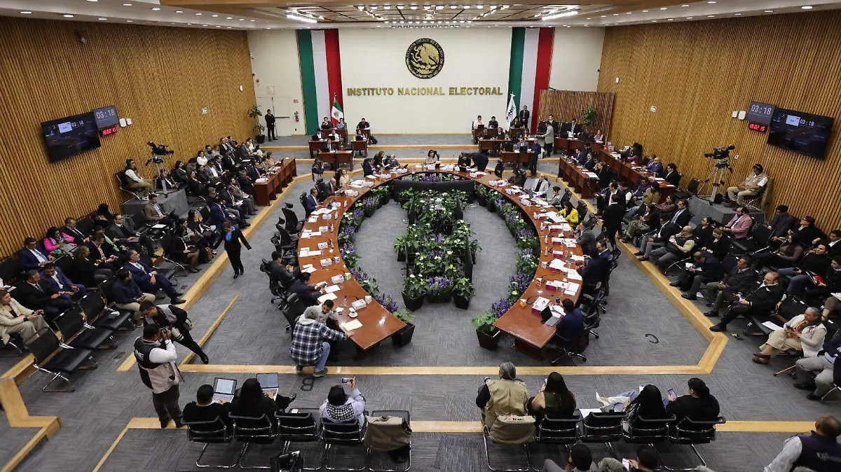 1072016_Sesión INE_web