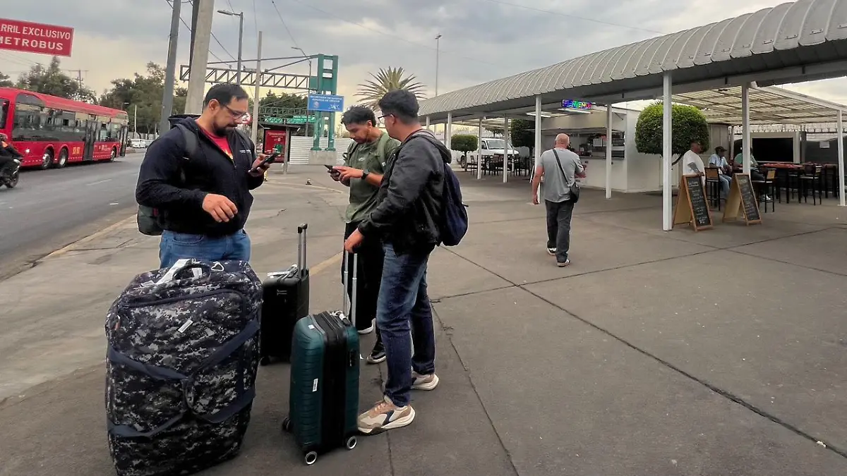 ADECUAN ESPACIO EN TERMINAL 2 ivonne rodriguez (3)