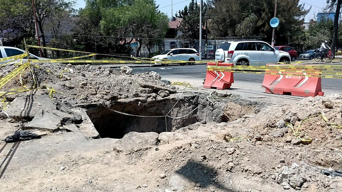 DRENAJE DE IZTAPALAPA NO SIRVE cuartoscuro