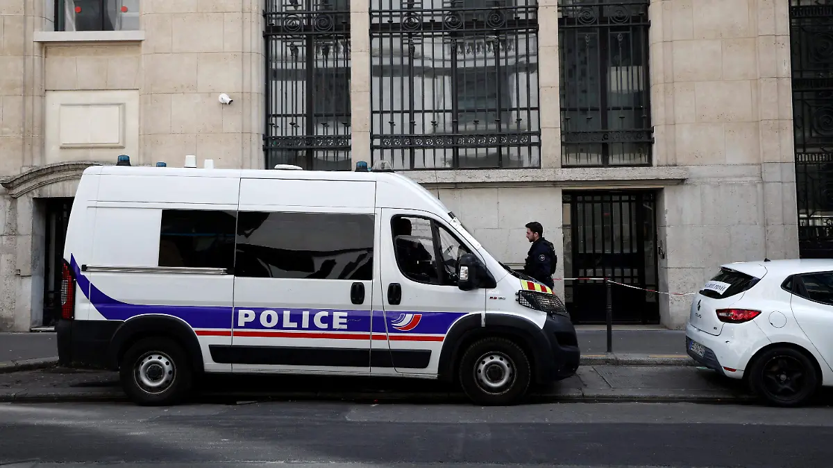 AFP__20260328__A62G4CB__v1__HighRes__FranceUsAttackPolice