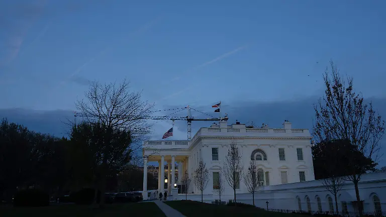 AFP__20260330__A6632P4__v1__HighRes__UsPresidentDonaldTrumpReturnsToWhiteHouse