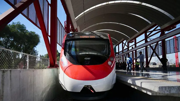 1061635_Tren Suburbano AIFA_web