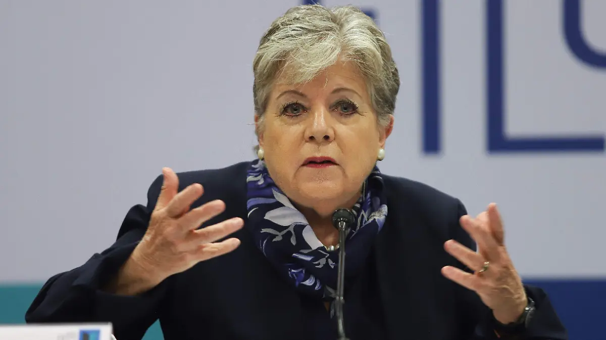 1045174_Conferencia México Chile FILUNI_impreso