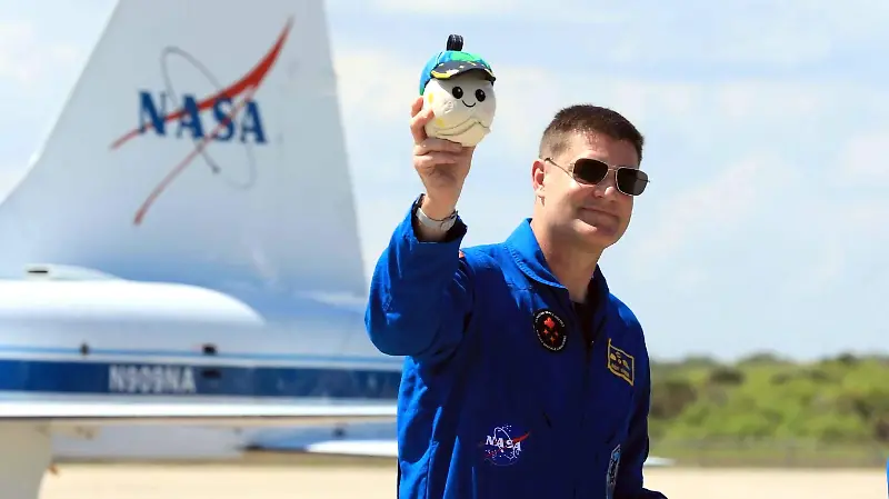 Niño de ocho años logra enviar en la misión Artemis II a su pequeño juguete 'Rise'