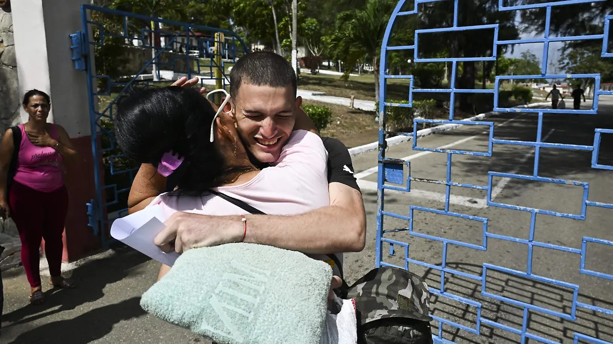 AFP__20260403__A6PP89N__v3__HighRes__CubaUsPoliticsPrisoners.jpg