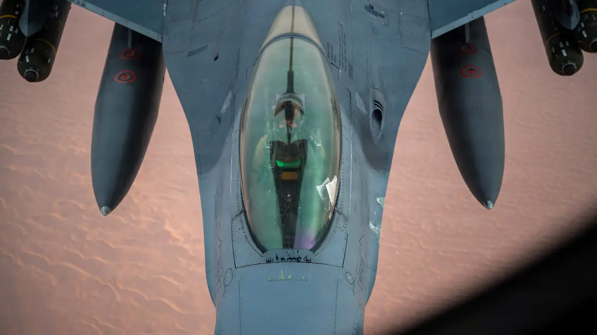 2026-04-03T212946Z_1632743114_RC22HKADFSAY_RTRMADP_3_IRAN-CRISIS-USA