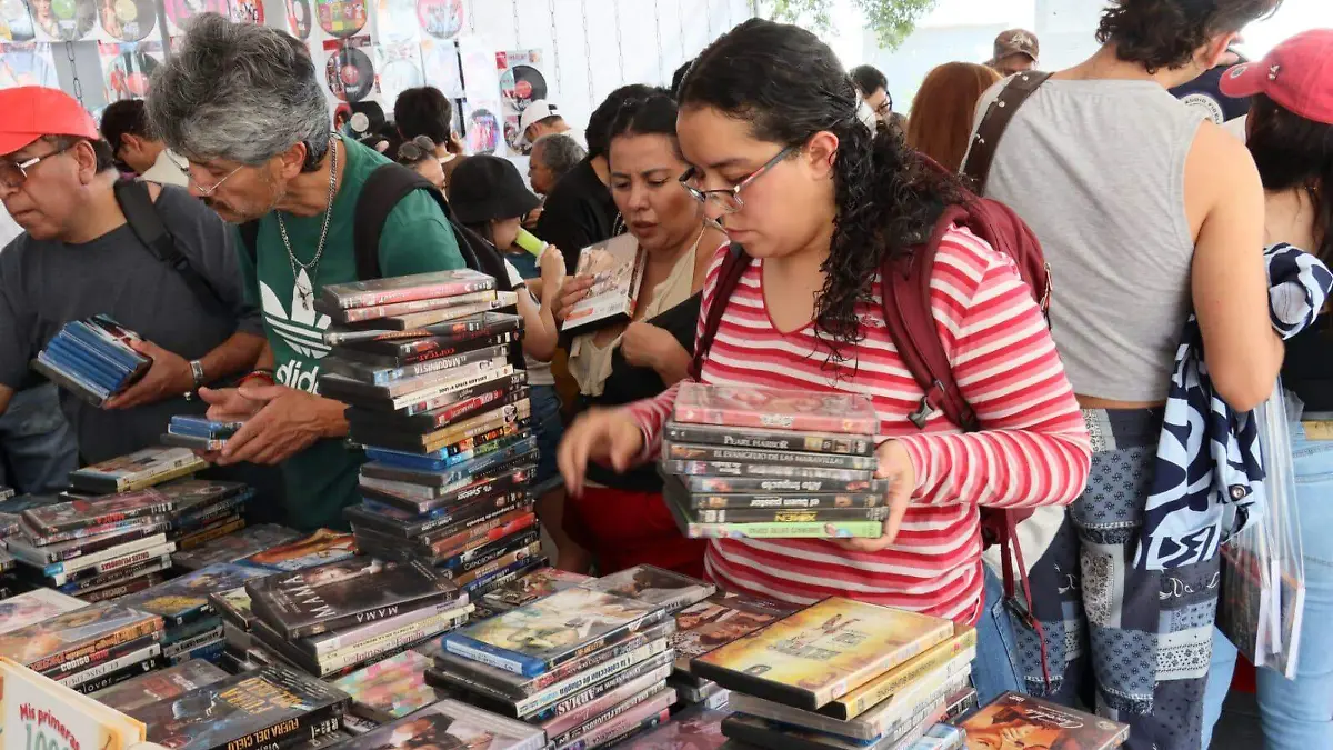 Algunas joyitas que puedes encontrar en el Gran Remate de Libros 